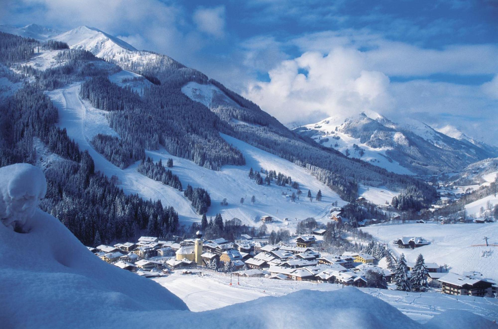 Pension Haus Riedlsperger Saalbach-Hinterglemm Kültér fotó