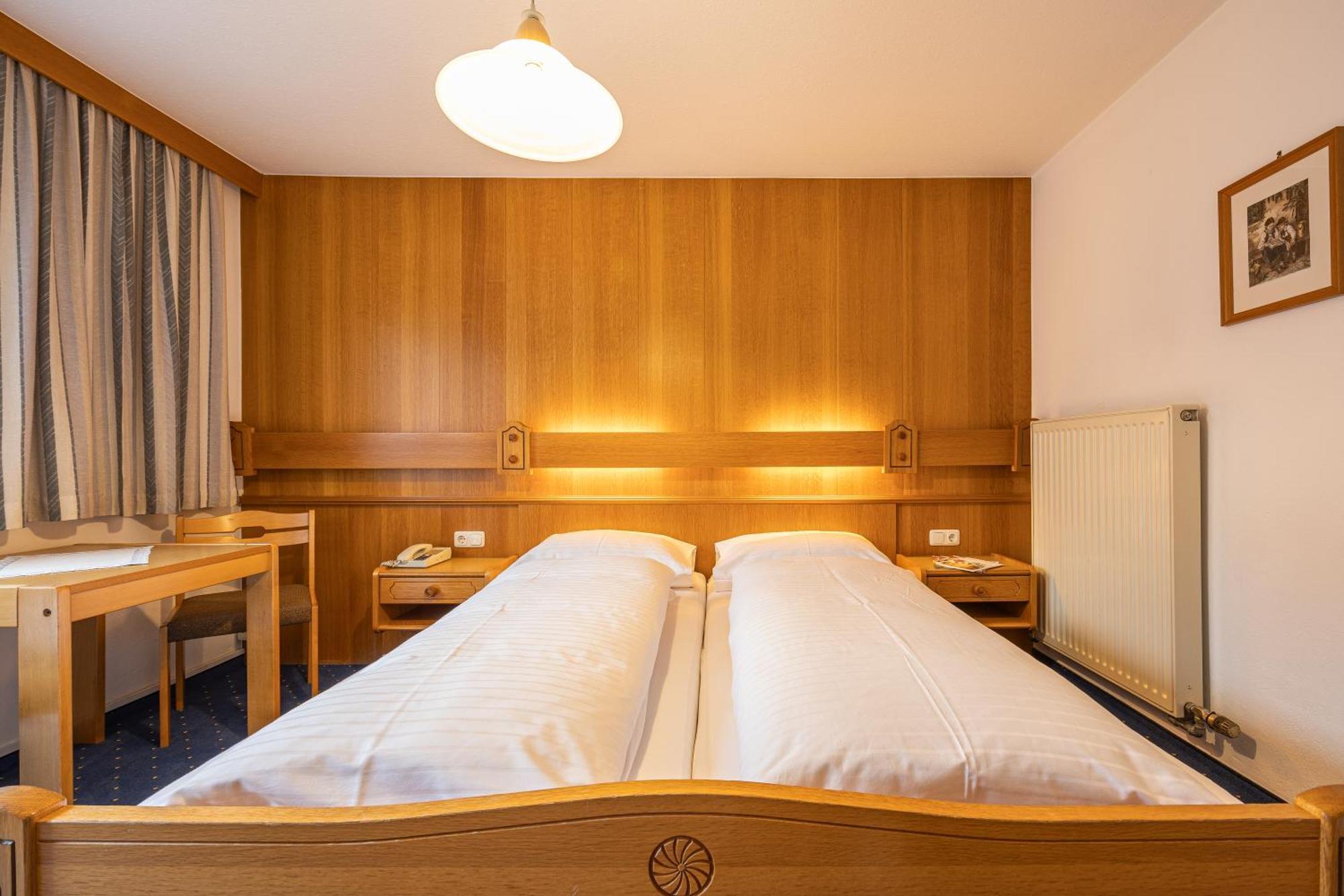 Pension Haus Riedlsperger Saalbach-Hinterglemm Kültér fotó