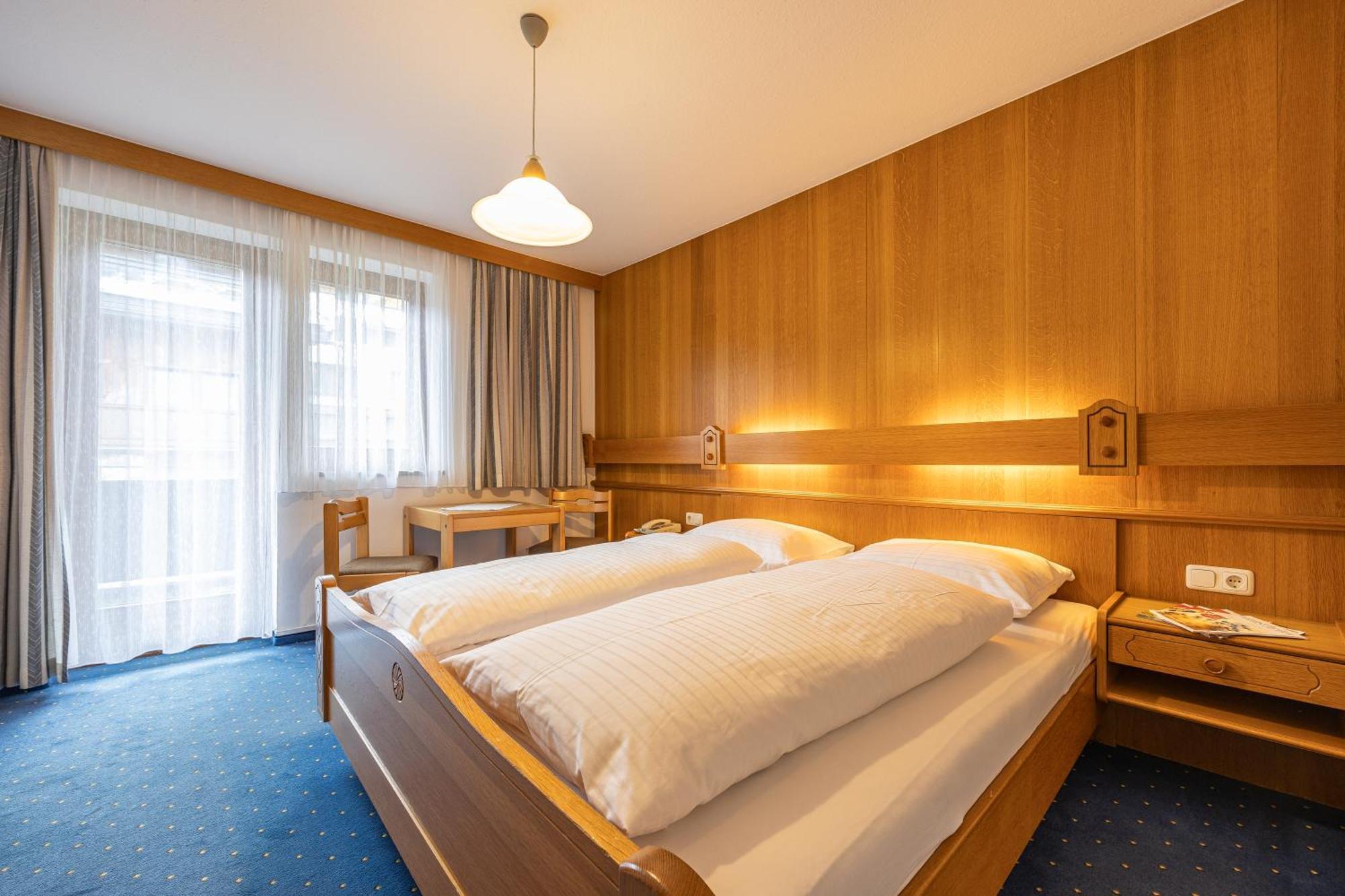 Pension Haus Riedlsperger Saalbach-Hinterglemm Kültér fotó